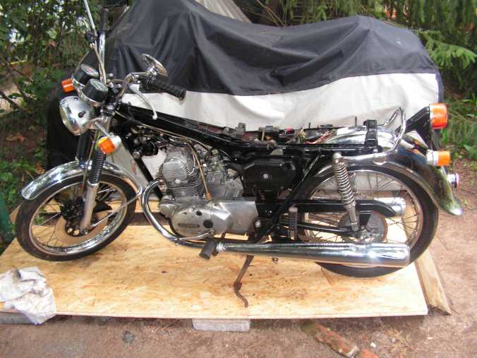 Honda CB 125 B6 disc